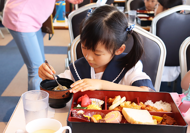 お昼ごはん